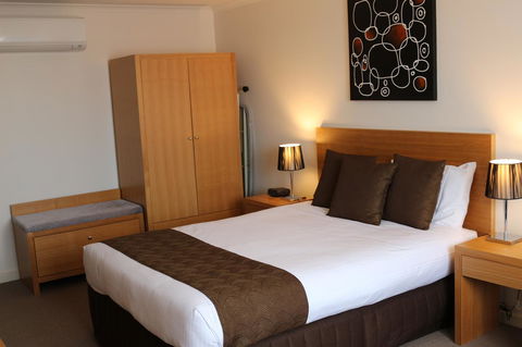 Bairnsdale International - Hotel Accommodation 14