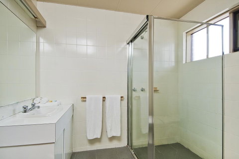 Quality Hotel Melbourne Airport - Hotel Accommodation 22