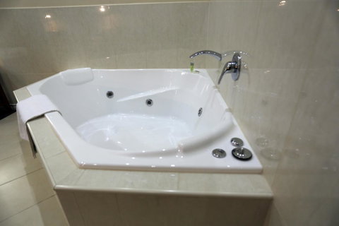 Quality Hotel Melbourne Airport - Hotel Accommodation 25
