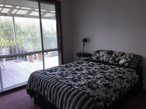 Eagle Bay Views - Hotel Accommodation 14