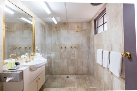 Eltham Gateway Hotel & Conference Centre - Hotel Accommodation 36