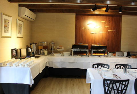 Eltham Gateway Hotel & Conference Centre - Hotel Accommodation 13