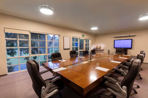 Eltham Gateway Hotel & Conference Centre - Hotel Accommodation 15