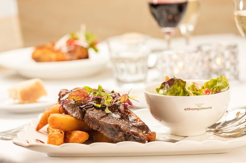 Eltham Gateway Hotel & Conference Centre - Hotel Accommodation 10
