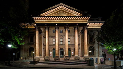 Abbey View - Hotel Accommodation 1