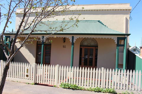 Abbey View - Hotel Accommodation 6