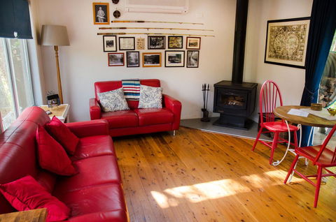 Ashwood Cottages - Hotel Accommodation 12