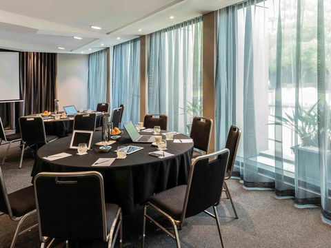 Quay West Suites Melbourne - Hotel Accommodation 26