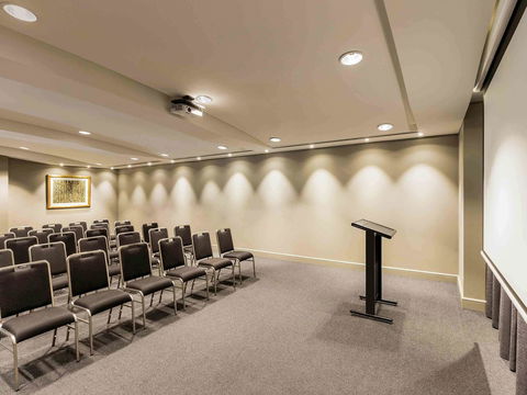 Quay West Suites Melbourne - Hotel Accommodation 32
