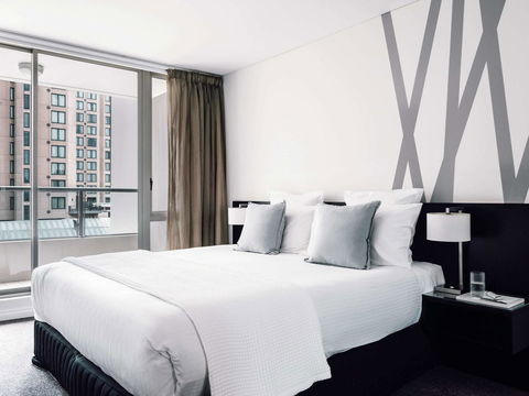 Quay West Suites Melbourne - Hotel Accommodation 17