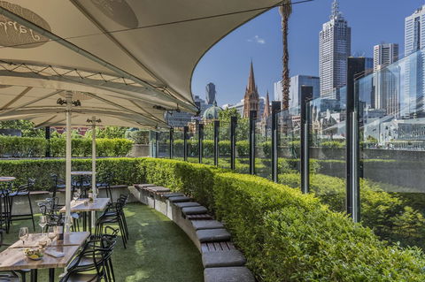 Quay West Suites Melbourne - Hotel Accommodation 5