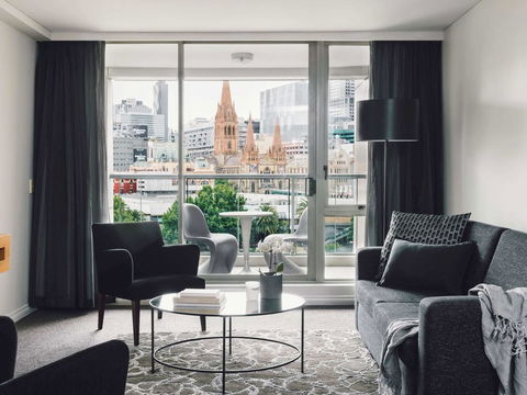 Quay West Suites Melbourne - Hotel Accommodation 1