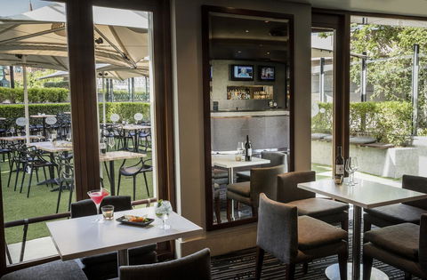 Quay West Suites Melbourne - Hotel Accommodation 24