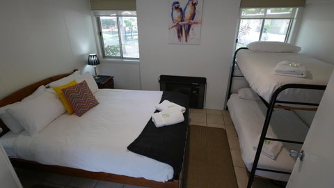 Adina Lodge Holiday Apartments - Hotel Accommodation 21
