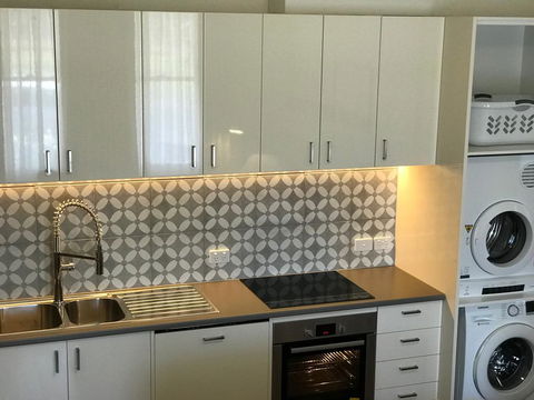 The Botanic Apartments Williamstown - Hotel Accommodation 2