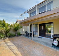 The Breakers 16B Government Road - Hotel Accommodation