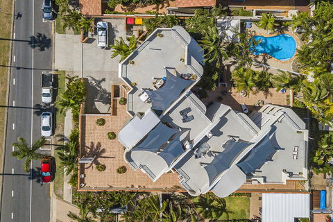 The Burlington Holiday Apartments - Hotel Accommodation 3