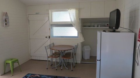 The Captain's Manor On Cook Unit 4 - Hotel Accommodation 3