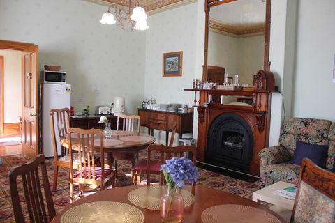 The Dragonfly North West - Hotel Accommodation 3