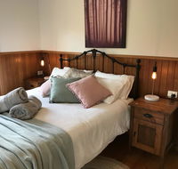 The Green Room Wattle Glen - Hotel Accommodation