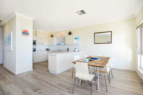 The Leafy Dragon - Hotel Accommodation 3