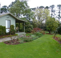 The Little House on The Hill - Hotel Accommodation