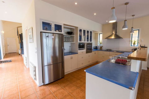 The Loft - Waterfront With Private Pool - Hotel Accommodation 3