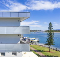 The Mid Pacific - Hotel Accommodation