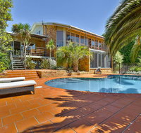 The Palms Holiday House Mt Martha - Hotel Accommodation