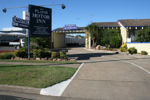 The Plains Motor Inn - Hotel Accommodation 0