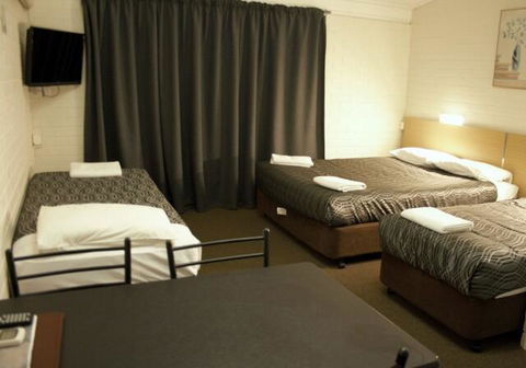 The Plains Motor Inn - Hotel Accommodation 2
