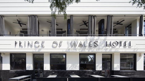 The Prince - Hotel Accommodation 1