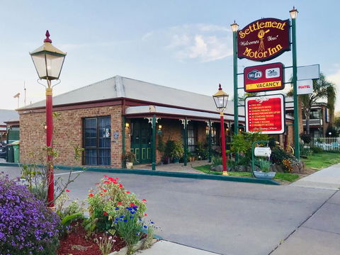 The Settlement Historic Hotel - Hotel Accommodation 0