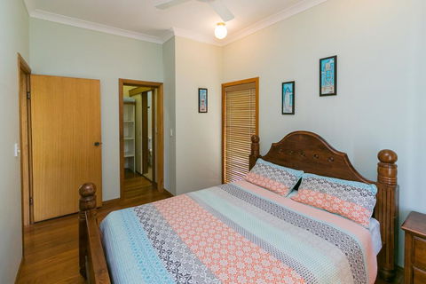 The Sun And The Sea In Hervey Bay - Hotel Accommodation 3