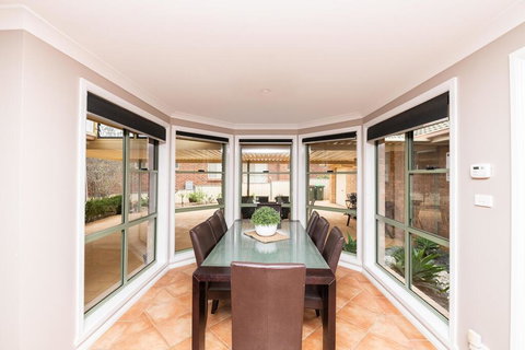 The Tinnock Entertainer Large & Comfy + Wifi - Hotel Accommodation 0