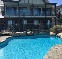 The View on Grossmans - Hotel Accommodation