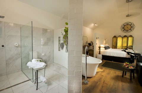 The Villa - Hotel Accommodation 3