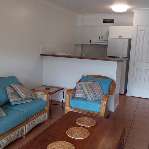 The York Beachfront Holiday Apartments - Hotel Accommodation 3