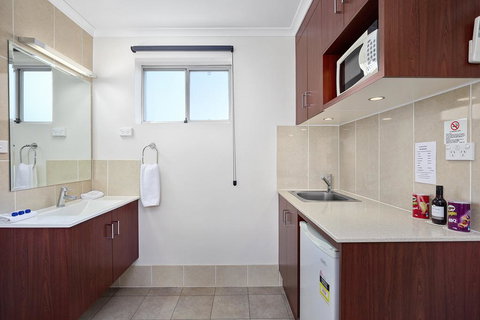 Thunderbird Motel Yass - Hotel Accommodation 3