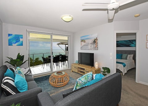 Tingeera Luxury Beachfront Apartments - Hotel Accommodation 1