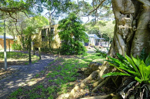 Tiona Holiday Park - Hotel Accommodation 3