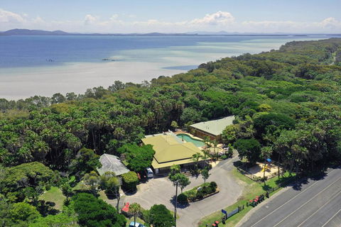Tiona Holiday Park - Hotel Accommodation 2