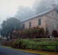 Tizzana Winery Bed and Breakfast - Hotel Accommodation