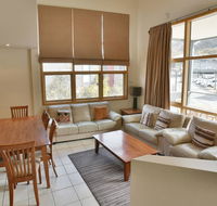 Tomarlin Views 1 - Hotel Accommodation