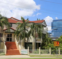 Toowong Central Motel Apartments - Hotel Accommodation