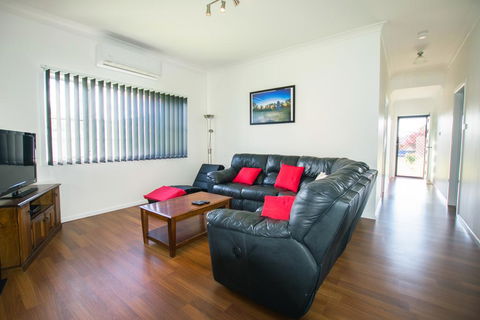 Topaz Cottage - Hotel Accommodation 3