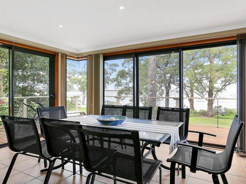 Tradewinds @ The Bay - All The Comforts Of Home - Hotel Accommodation 3