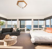 Tranquil Waters - with Mesmerising waterviews - Hotel Accommodation