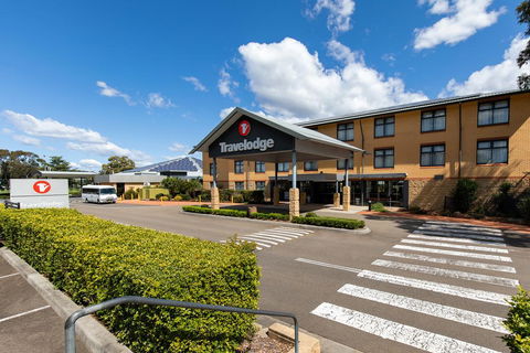 Travelodge Hotel Blacktown Sydney - Hotel Accommodation 0