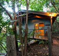 Treetops Seaview Montville - Hotel Accommodation